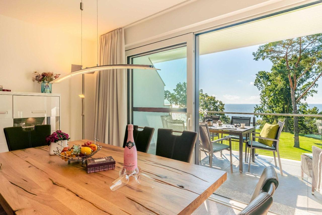 Appartement "Mondstein" Mit Penthouseflair - Oase Am Haff Garz  Стая снимка